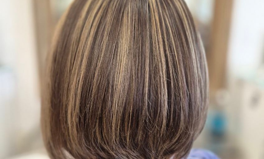 Image 12: Up to 42% Off on Salon at Glamurs beauty studio