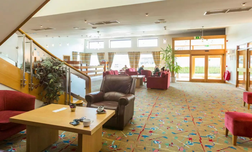 Image 18: ✈ 8-Day Ireland Vacation with Air from Great Value Vacations