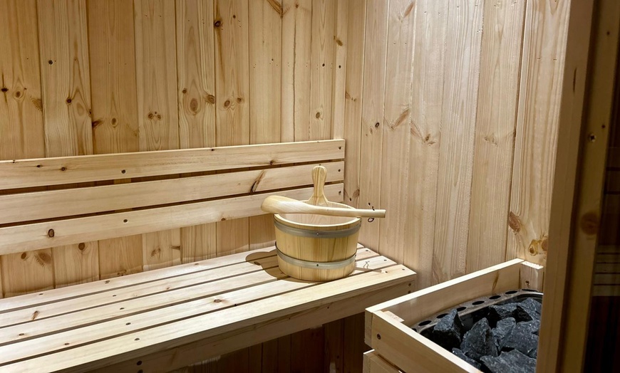 Image 5: Spa Day w/ Treatments and Prosecco for One or Two (Weekdays/Weekends)