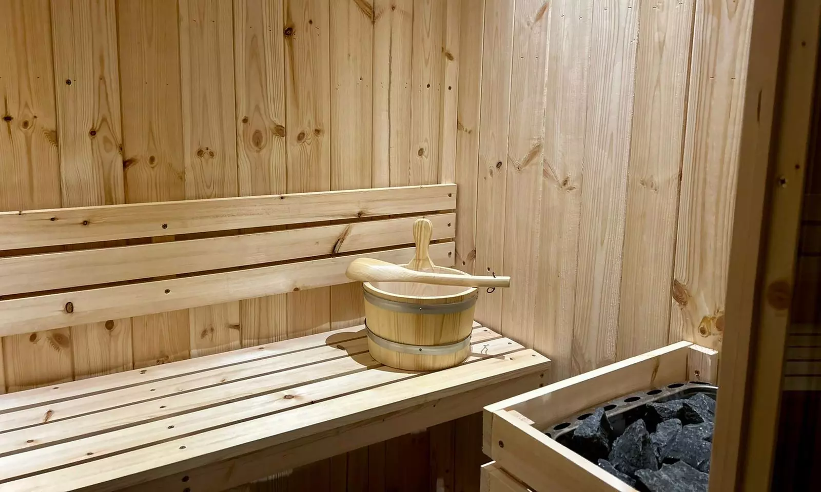 Spa Day w/ Treatments and Prosecco for One or Two (Weekdays/Weekends)