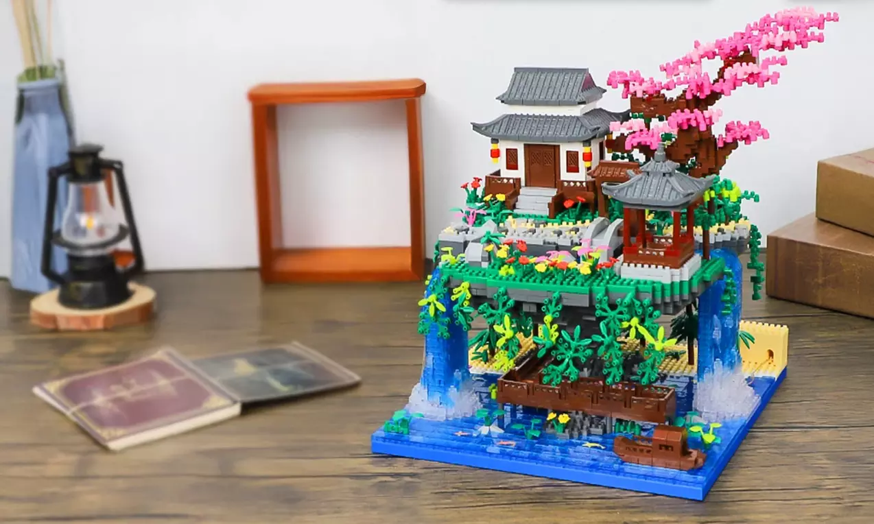 Bausatz im Stil traditioneller chinesischer Architektur