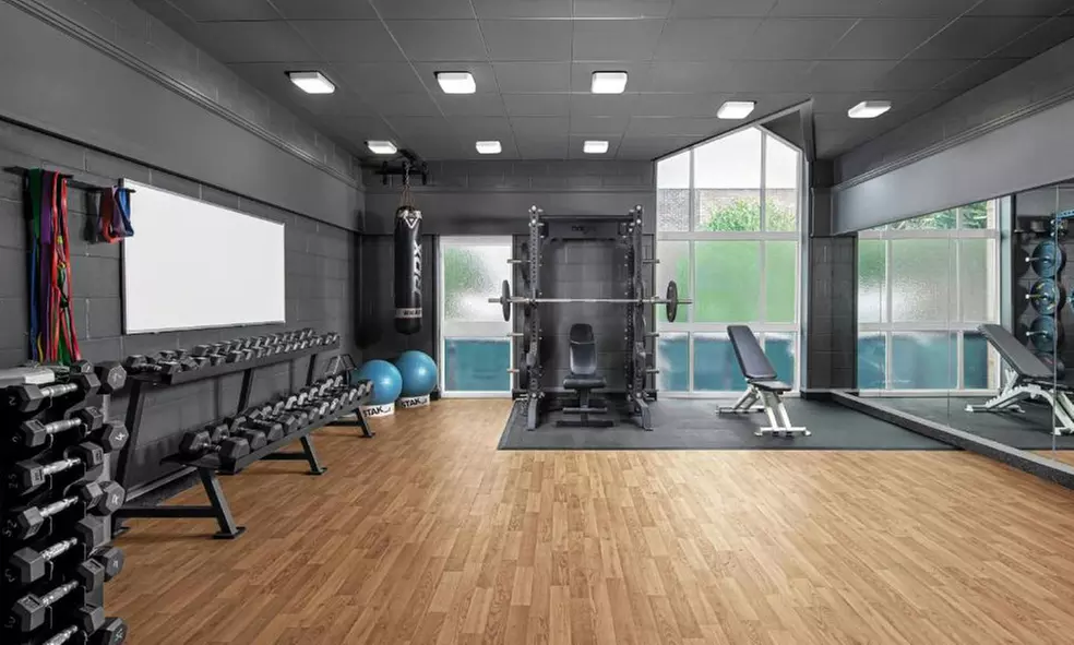 Essex: 4* Stay for 2 or 4 with Breakfast and optional Zoo tickets