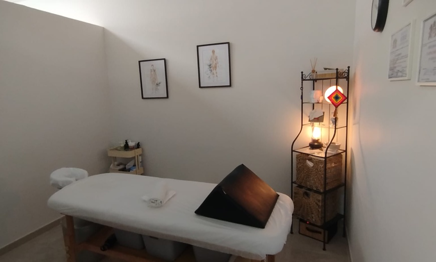 Image 4: Masaje corporal a elegir de 45, 60 o 75 minutos