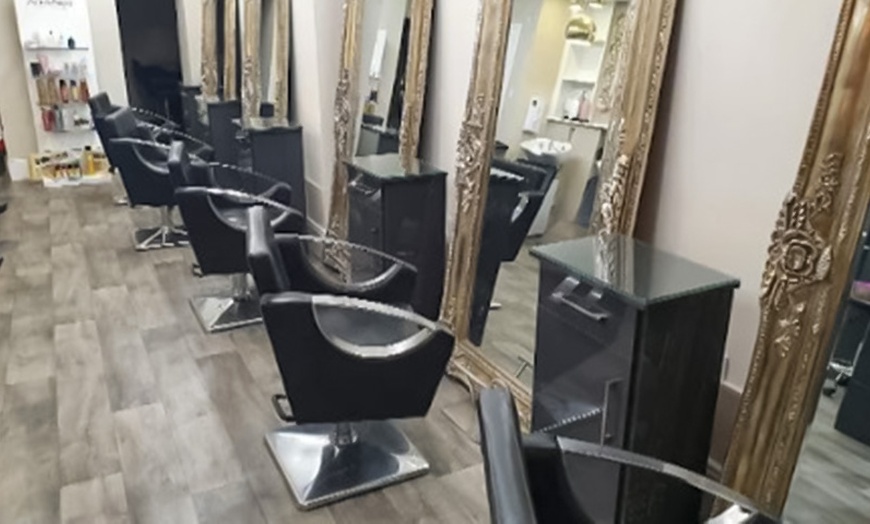 Image 4: Wash, Cut, & Blowdry w/Optional Half Head of Lights or 16 Week Blowout