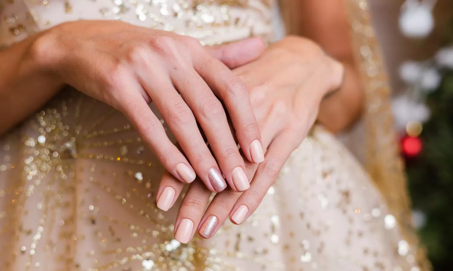 Manicura, pedicura o manipedi con esmalte normal o semipermanente