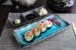 Sushi-Platte für 2 oder 4 Personen – Stilvoll zusammengestellt & geschmacklich perfekt (bis zu 32% sparen) - Second Medium