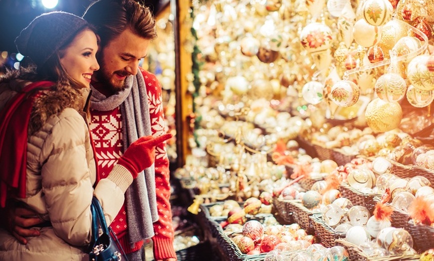 Image 1: Europa: busreis naar een kerstmarkt in Europese stad naar keuze