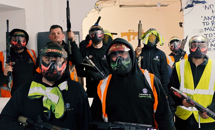 Image 4: Midweek or Sunday Airsoft Game Pass Including Hire