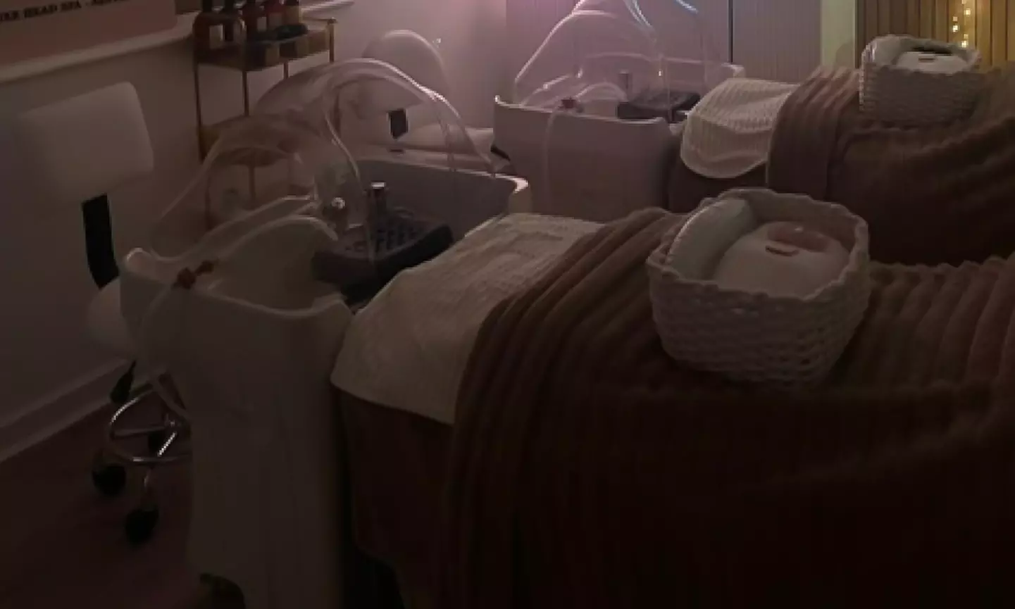 Japanese Head Spa Experience with Massage & Face Mask, 60 / 90 Minutes