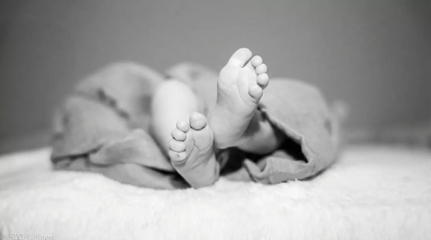 Professional Photography Sessions for Every Occasion - Family, Couples