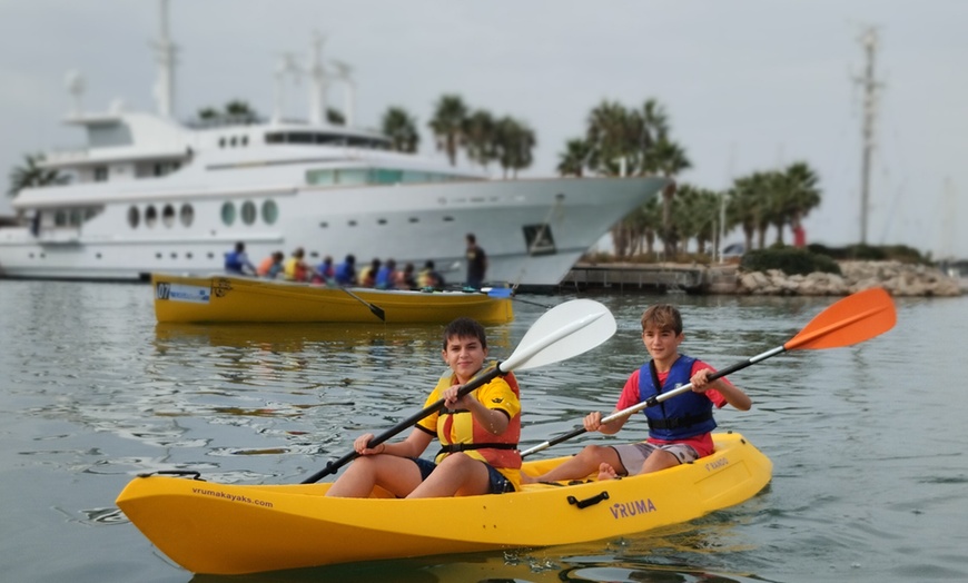 Image 2: Alquiler de Kayak o paddle surf 1 o 2 horas para 1 o 2 personas