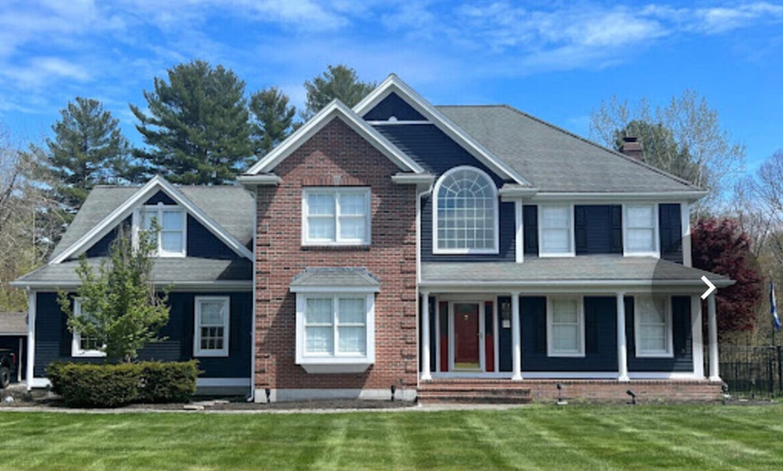 Image 3: Get 1,3, or 5 Hours Pressure Washing (Commercial or Residential) 