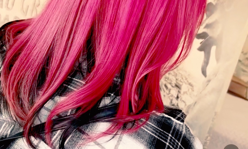 Image 6: Up to 25% Off on Salon - Haircut at GeoGlam