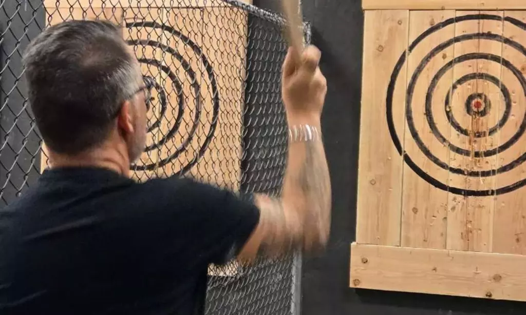 axe throwing