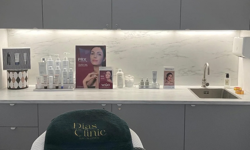 Image 5: One or Four Sessions: Body Sculpt EMS or Cellulite Treatment & More