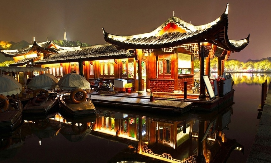 Image 3: ✈ 8-Night  China and Thailand Vacation with Air from TripToGo