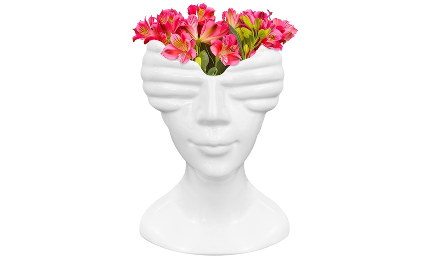 Image 5: Vaso decorativo a forma di mezzo busto femminile