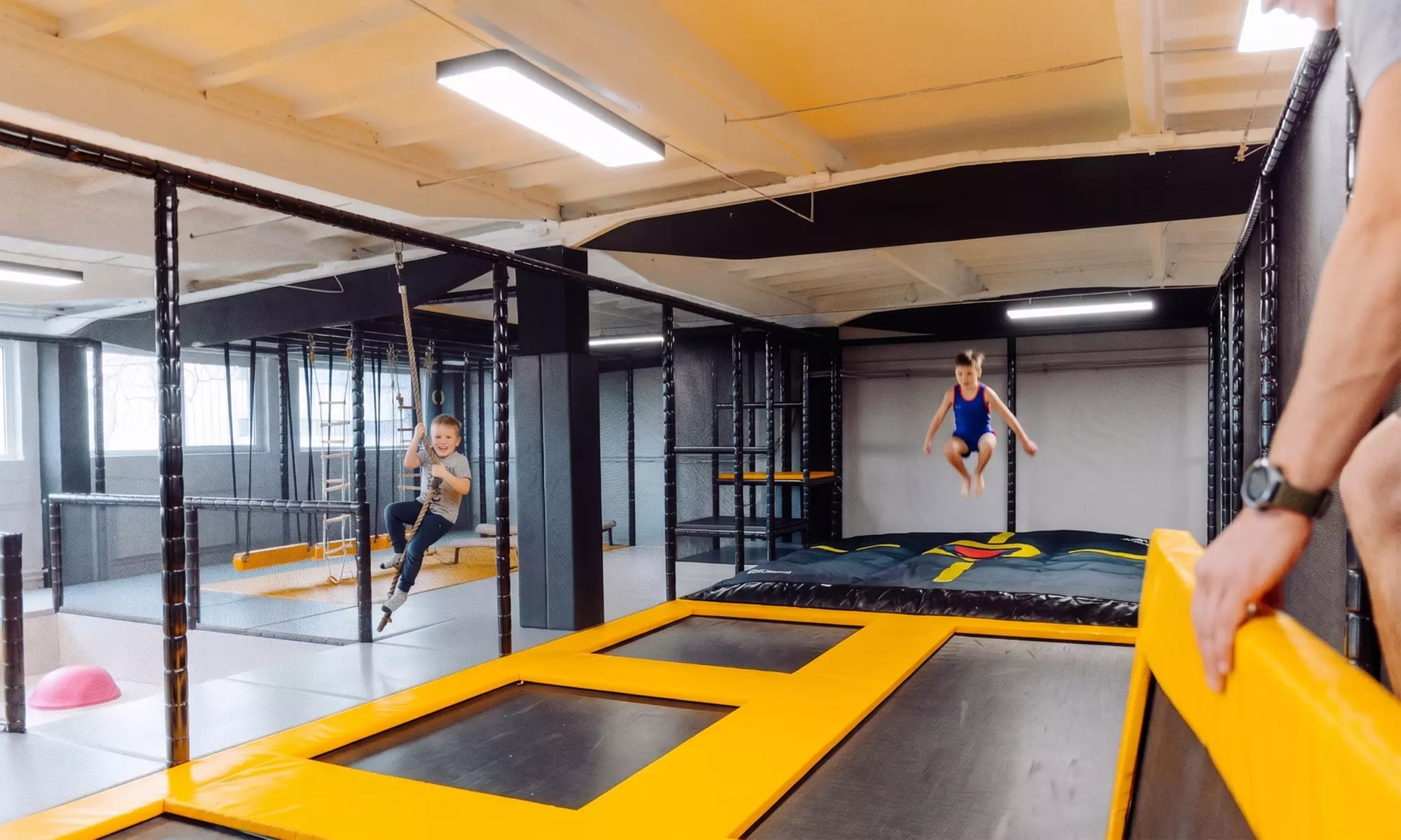 Aktywna zabawa: Park Ninja, Trampoliny, Strefa Malucha i więcej