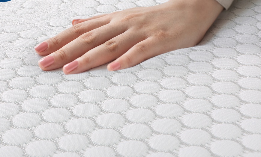 Image 6: The White Stone topper