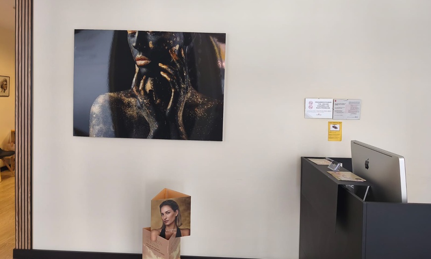 Image 7: Maderoterapia y presoterapia: 2, 4 o 6 sesiones anticelulitis de 1 h 