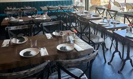 Pour 2 personnes - midi : formule entrée, plat, dessert et café