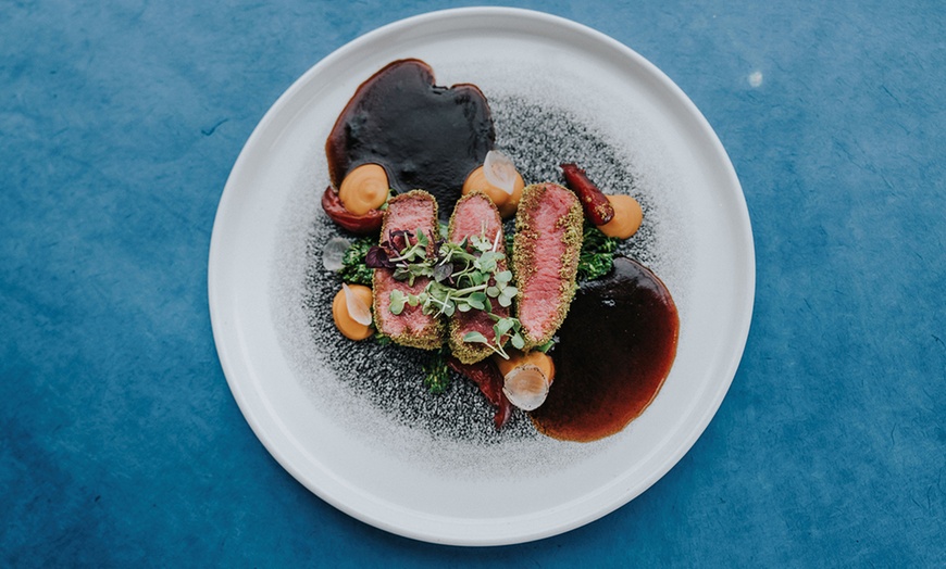 Image 3: Gourmet-Dinner auf dem Rooftop: 3-Gänge-Menü für 2 - 4 Personen
