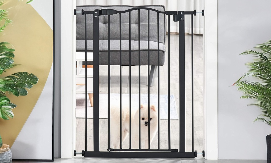 Image 15: PawHut Adjustable Pet Safety Gates for Secure Doorway & Stair Barriers
