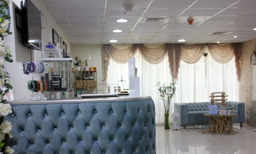 Image 6: Smooth & Silky: Full-Body Waxing and Threading Packages