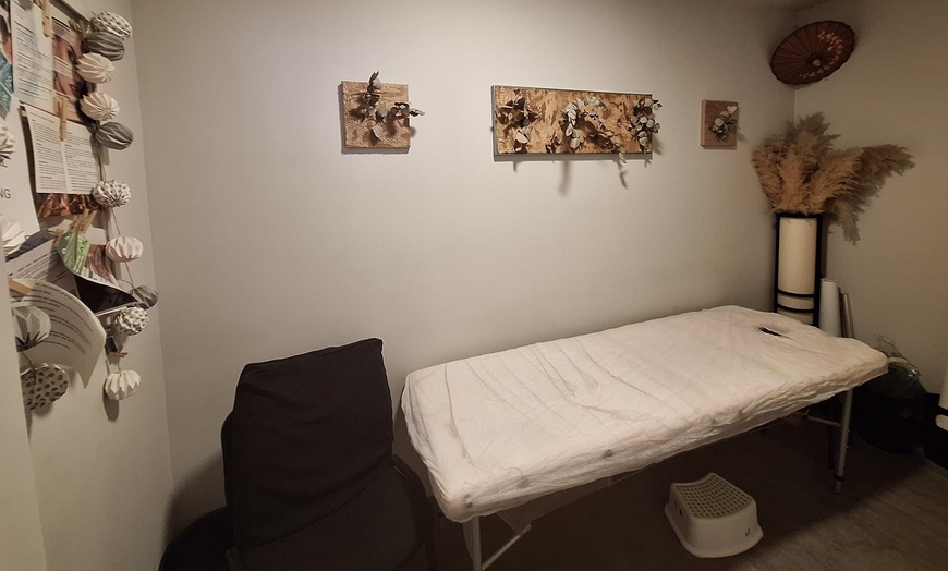 Image 4: 1, 2 o 4 sesiones de drenaje linfático brasileño en una zona a elegir 