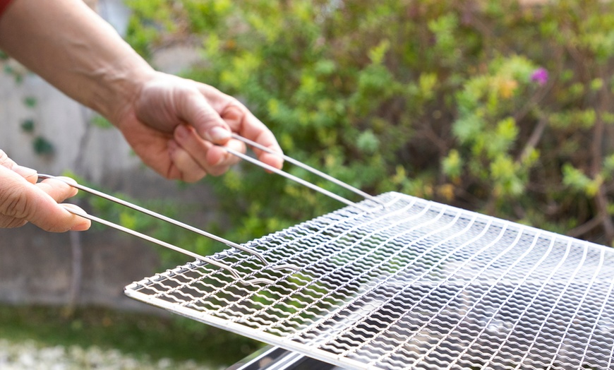 Image 34: Barbecue de table pliable au charbon de bois InnovaGoods