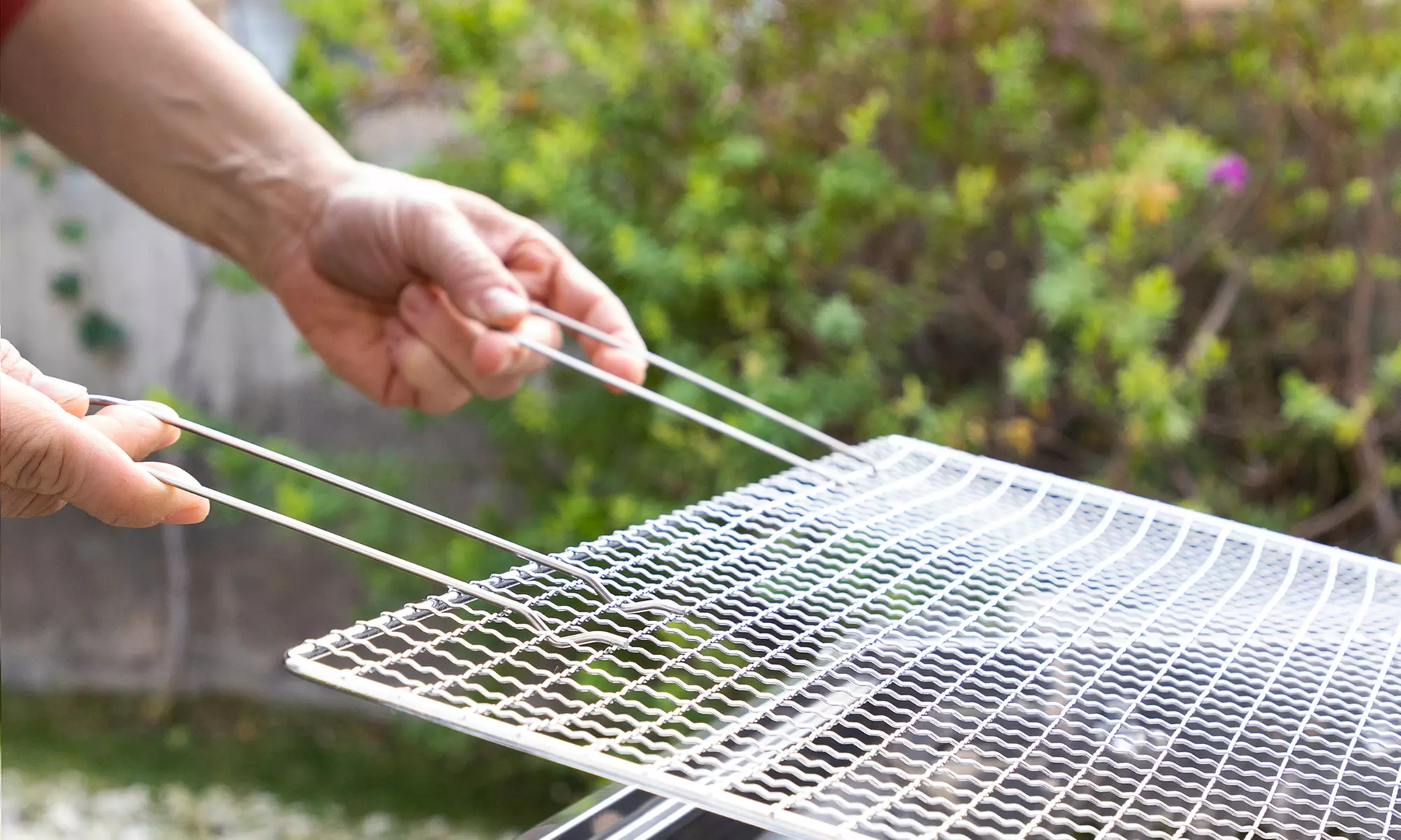Barbecue de table pliable au charbon de bois InnovaGoods