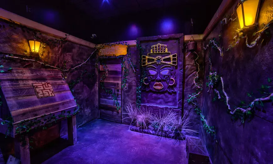 Private In-Person Escape Room for 4 - 6 People - Valid Any Day! 
