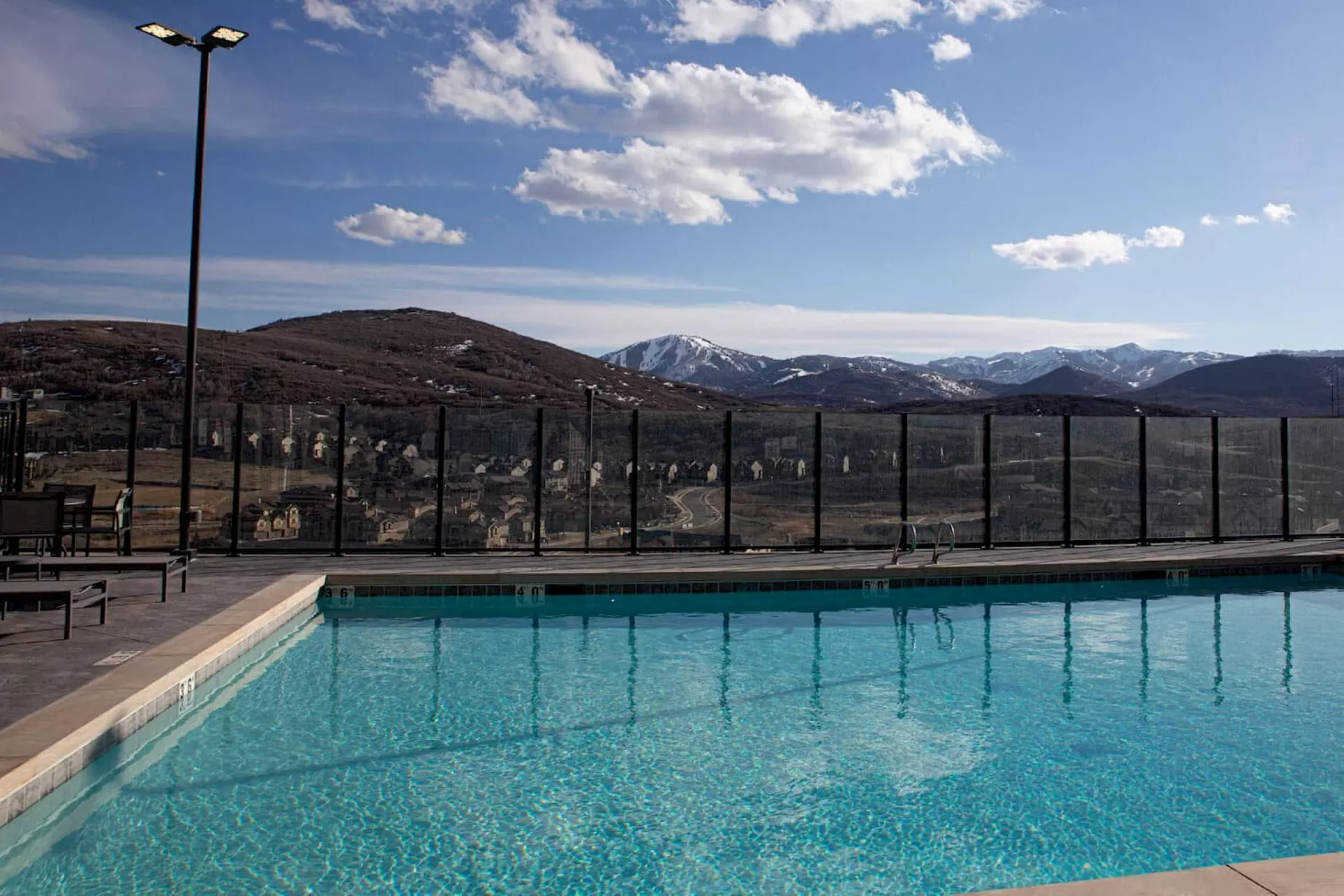 Member Pricing: 4* Mountain Resort in Park City with Sweeping Views 
