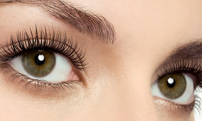 Eyelash Lifting and Tinting for a Fuller Look