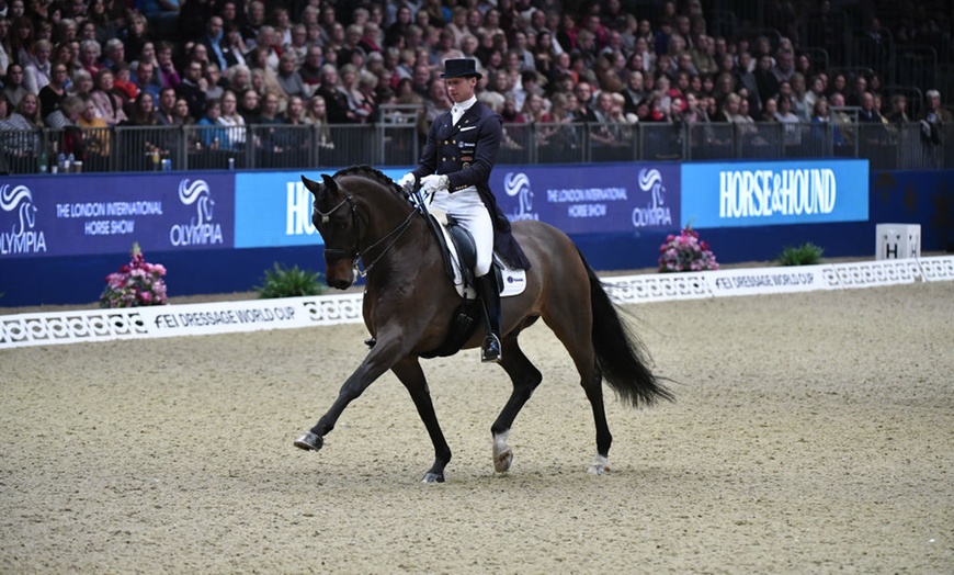 Image 4: London International Horse Show