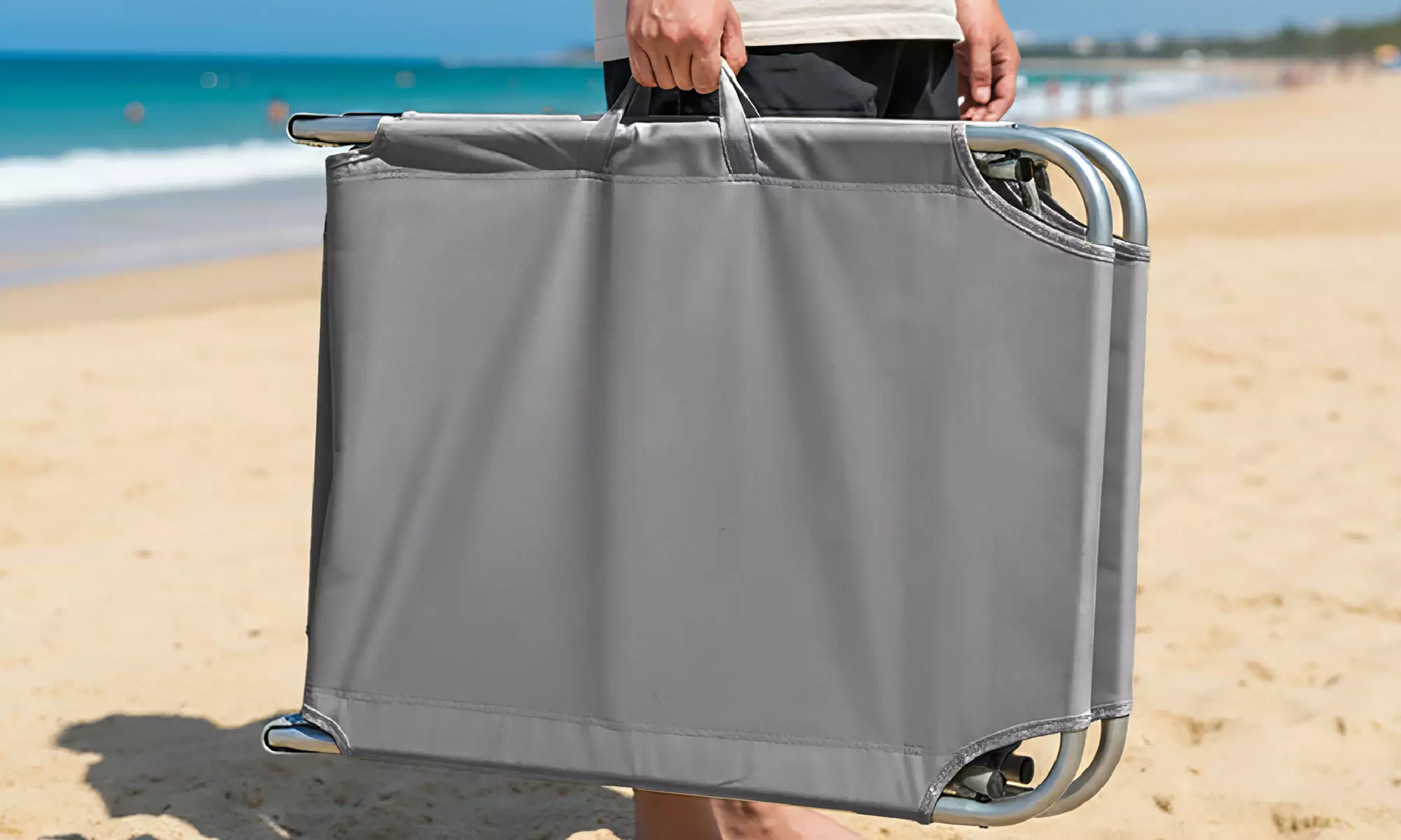 Coppia di lettini prendisole pieghevoli