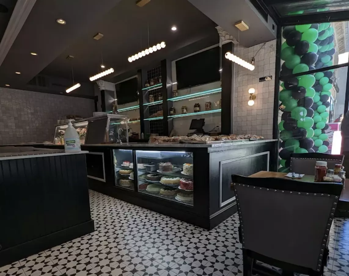 Get a $50 or $100 Dining Credit