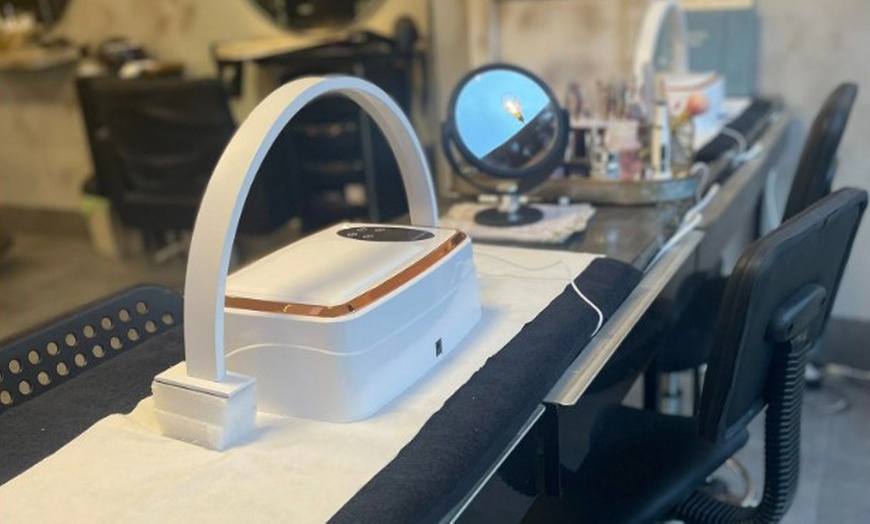 Image 2: Gel Mani or Pedi from £14.95, or Gel Mani & Pedi for £27 