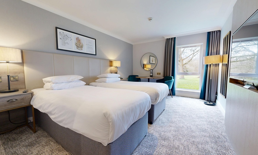 Image 19: Nottinghamshire: 4* Double or Superior Room with Breakfast, and More