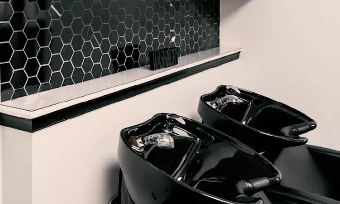 Haircut, Condition & Blowdry With Optional Highlights