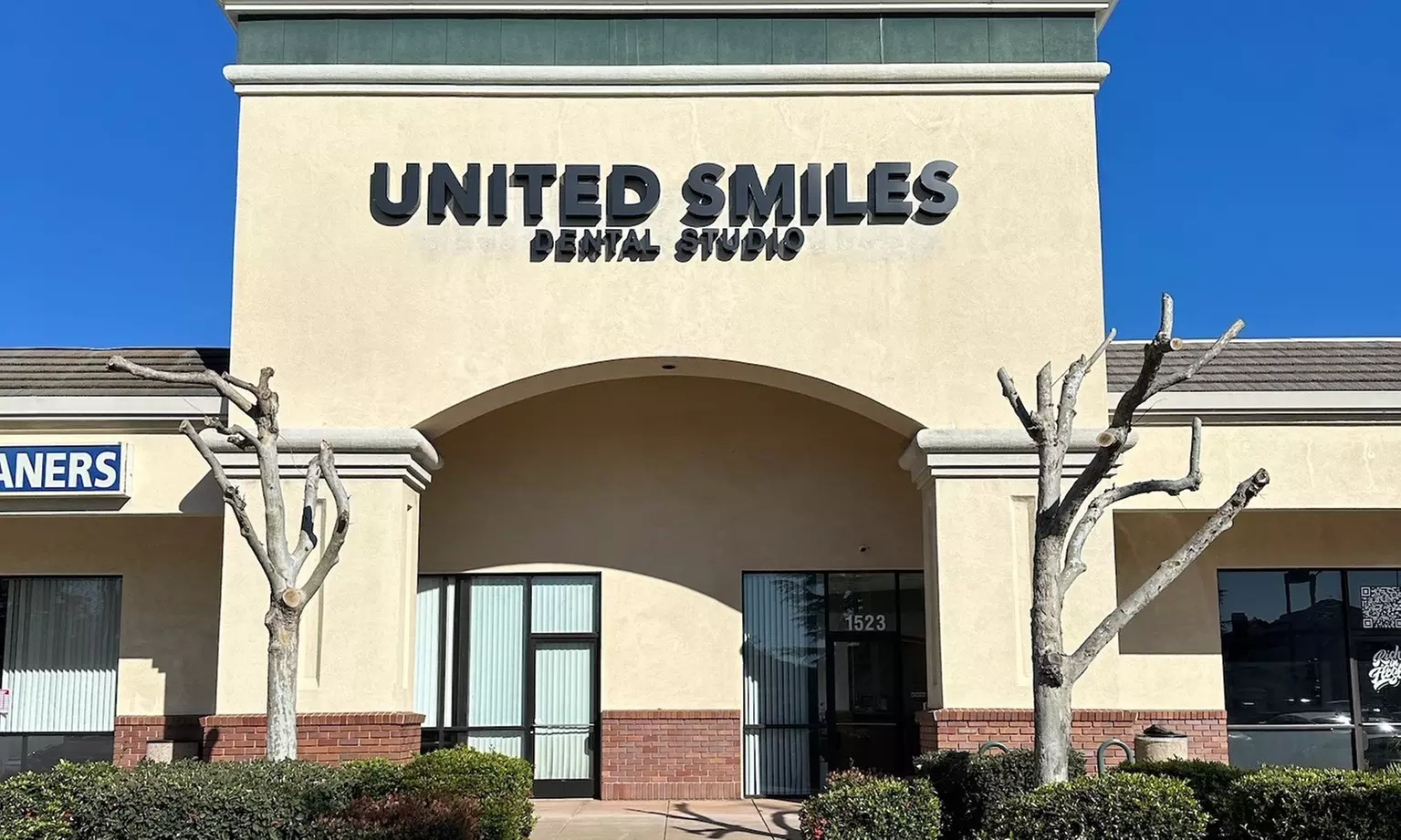 Dental Consultations: Invisalign, Implants & Exam with Cleaning

