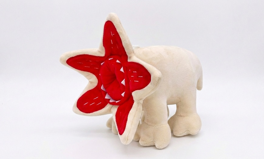 Image 2: Pupazzo Demogornone in peluche ispirato a Stranger Things
