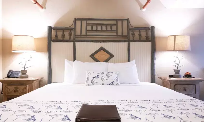 Exclusive Deal: Cozy Stay at Tapoco Lodge Resort