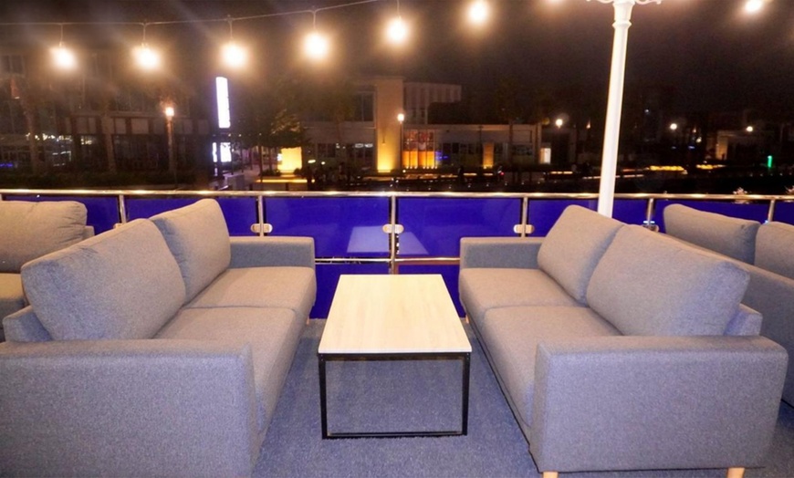 Image 2: Dubai Canal Dinner + soft drinks 4* Luxury Boat For Up to Four Adults