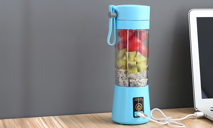 Image 10: Minibatidora portátil compacta y recargable, con regalo sorpresa