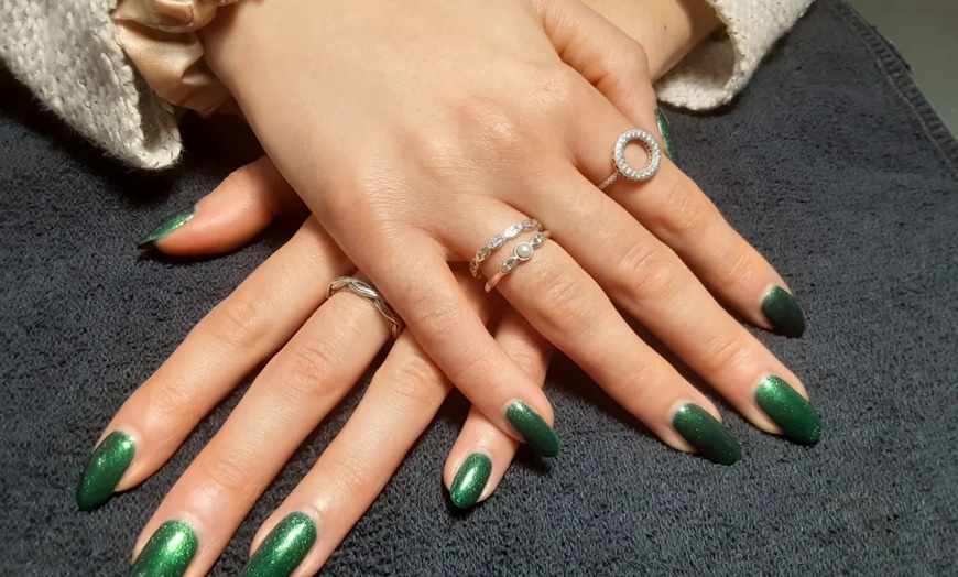 Image 3: Enjoy your Perfect Spa Day with Seasonal Facials at Blueberry Moon 