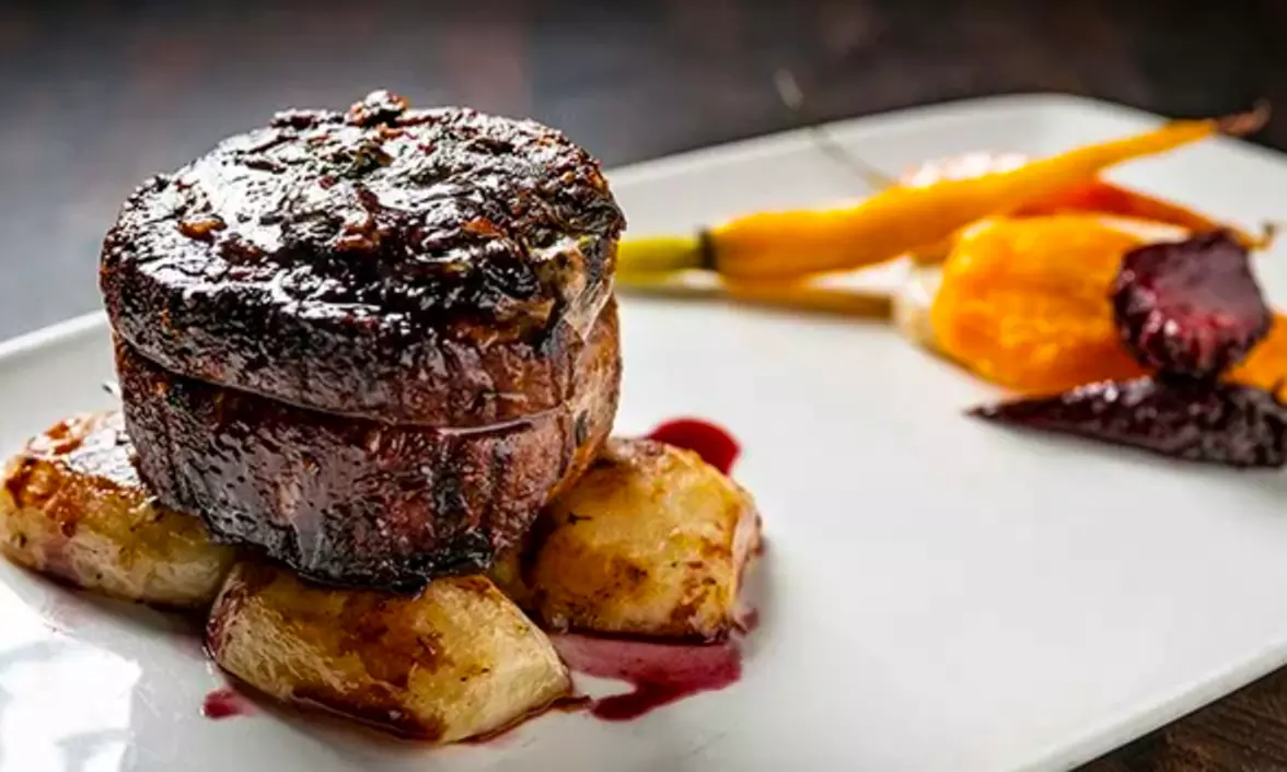 Feast Big: $200 Credit + 3-Course Meal with Wine or Beer