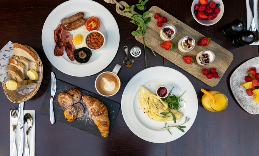 Image 16: Birmingham: 4* Double Room Stay with Breakfast