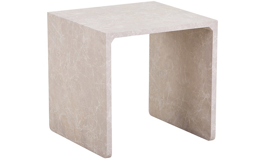 Image 4: Ensemble de 3 tables d’appoint "Irima" avec finition effet marbre