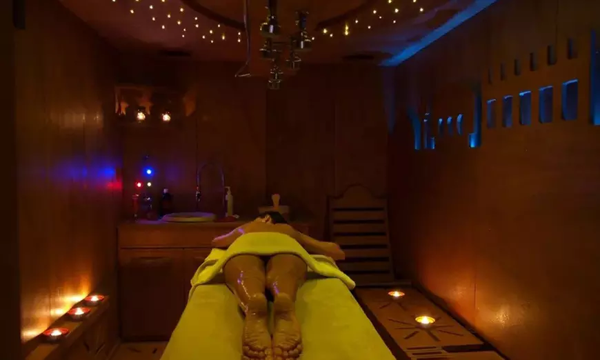 Spa privado de 30 minutos para 2 con facial Flax o masaje y copa